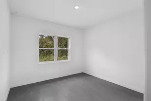 22403 SW Rainbow Lakes Blvd, Dunnellon, FL 34431 - Photo 10