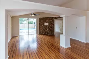 18915 Nest Fern Cir, Tampa, FL 33647 - Photo 10