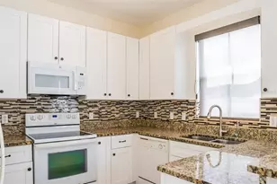 3469 Allegra Cir, Saint Cloud, FL 34772 - Photo 10