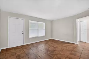 1332 Continental Dr, Daytona Beach, FL 32117 - Photo 4