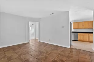1332 Continental Dr, Daytona Beach, FL 32117 - Photo 6