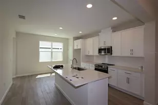 1417 Hyde St, Saint Cloud, FL 34771 - Photo 2