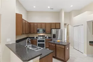 513 Parkside Pointe Blvd, Apopka, FL 32712 - Photo 8