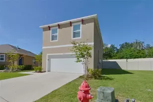 32005 Katelin Cir, Leesburg, FL 34748 - Photo 2