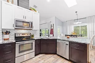 23710 Sundance Dr, Sorrento, FL 32776 - Photo 8