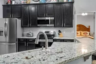 406 S Palm Ave, Howey in the Hills, FL 34737 - Photo 14