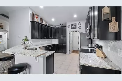 406 S Palm Avenue, Howey in the Hills, FL 34737 - Photo 12