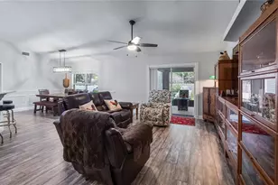 406 S Palm Ave, Howey in the Hills, FL 34737 - Photo 4