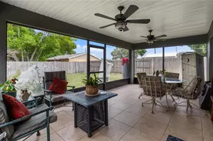 406 S Palm Ave, Howey in the Hills, FL 34737 - Photo 28