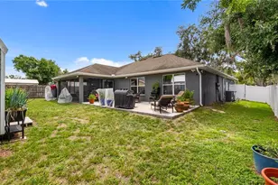 406 S Palm Ave, Howey in the Hills, FL 34737 - Photo 32