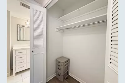 4607 W Fig Street #209, Tampa, FL 33609 - Photo 6