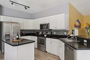 14319 Roxshire Dr, Orlando, FL 32837 - Photo 10