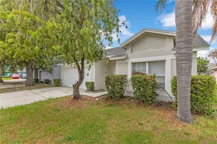 8821 Parliament Ct, Kissimmee, FL 34747 - Photo 2