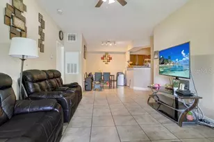 3702 Palm Desert Ln, Orlando, FL 32839 - Photo 4