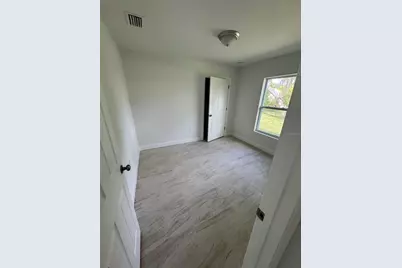 2452 Ainsworth Avenue, Deltona, FL 32738 - Photo 18