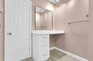 3736 Lake Margaret Dr, Orlando, FL 32812 - Photo 16