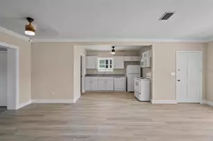 2450 Cardena Ave, Deltona, FL 32738 - Photo 10
