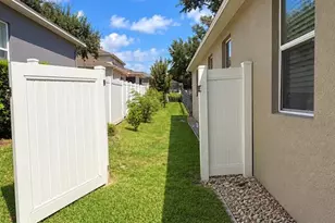 2379 Pickford Cir, Apopka, FL 32703 - Photo 24