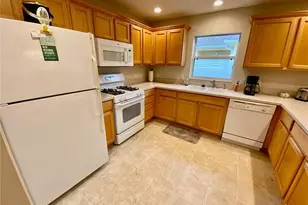 1534 Lime Grove Ln, The Villages, FL 32162 - Photo 8