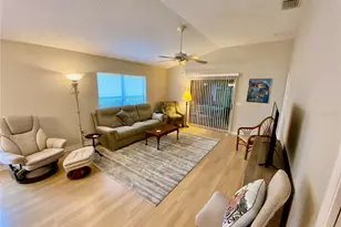 1534 Lime Grove Ln, The Villages, FL 32162 - Photo 2