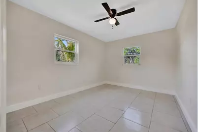 2600 40th Avenue N, Saint Petersburg, FL 33714 - Photo 34