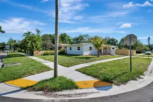 2600 40th Ave N, Saint Petersburg, FL 33714 - Photo 4