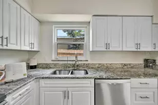 2600 40th Ave N, Saint Petersburg, FL 33714 - Photo 30