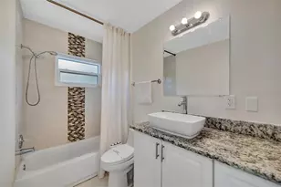 2600 40th Ave N, Saint Petersburg, FL 33714 - Photo 36