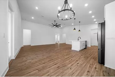 16213 Penn State Road, Weeki Wachee, FL 34614 - Photo 18