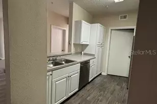 5560 Metrowest Blvd, Orlando, FL 32811 - Photo 14