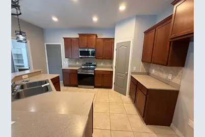 2260 Tradewinds Drive, Kissimmee, FL 34746 - Photo 8