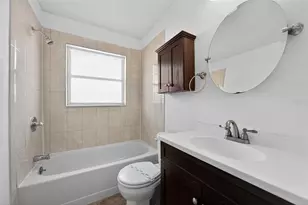 781 Country Woods Cir, Kissimmee, FL 34744 - Photo 8