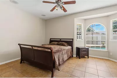 8122 Canyon Lake Circle, Orlando, FL 32835 - Photo 16