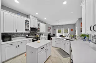 3651 Daydream Pl, Saint Cloud, FL 34772 - Photo 2