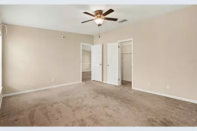 37536 Gill Avenue, Zephyrhills, FL 33541 - Photo 16