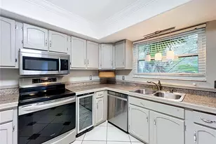 814 Laurel Ave, Orlando, FL 32803 - Photo 10