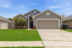 2773 Delcrest Dr, Orlando, FL 32817 - Photo 2