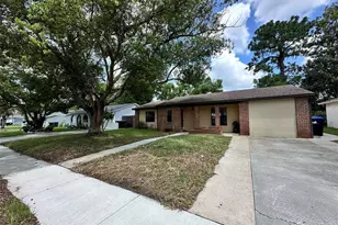 5626 Stull Ave, Orlando, FL 32810 - Photo 1