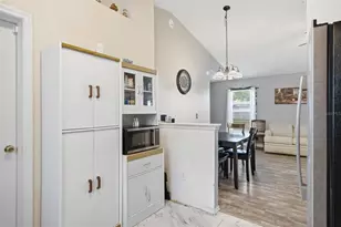 2200 Rose Brook Ct, Orlando, FL 32817 - Photo 14