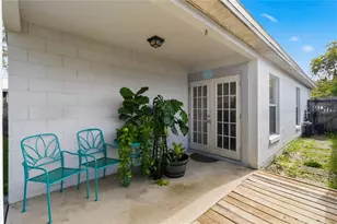 2200 Rose Brook Ct, Orlando, FL 32817 - Photo 30