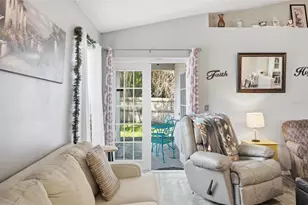 2200 Rose Brook Ct, Orlando, FL 32817 - Photo 20