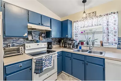 2200 Rose Brook Court, Orlando, FL 32817 - Photo 8