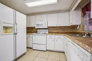 20168 Edgewater Dr, Port Charlotte, FL 33952 - Photo 10