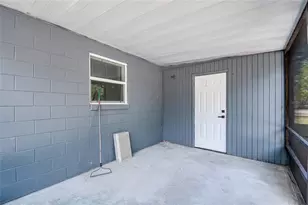 922 Bates Ave, Eustis, FL 32726 - Photo 14