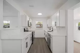 922 Bates Ave, Eustis, FL 32726 - Photo 24