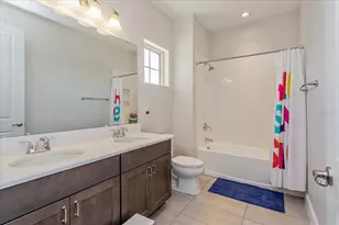 8222 Topsail Pl, Winter Garden, FL 34787 - Photo 36