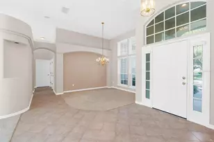 3865 Winding Lake Cir, Orlando, FL 32835 - Photo 4
