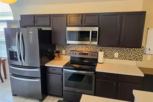 10041 River Glen Ct, Orlando, FL 32825 - Photo 10