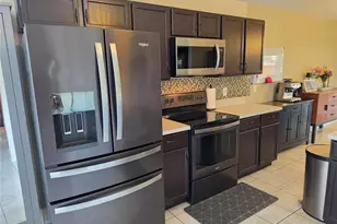 10041 River Glen Ct, Orlando, FL 32825 - Photo 12