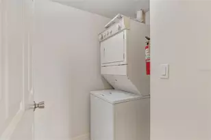 2558 Robert Trent Jones Dr, Orlando, FL 32835 - Photo 20
